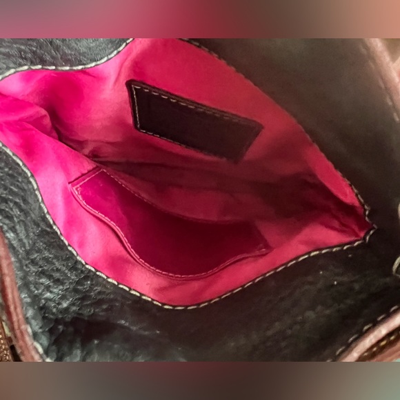 Handbag - Picture 2 of 8